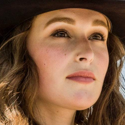Western Gifts for Mom: Discover the Best Horse Gifts for Women on Mother's Day