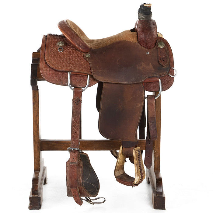Nrs Pro Series Used 15in Waffle Stamp with Quilted Seat Team Roper