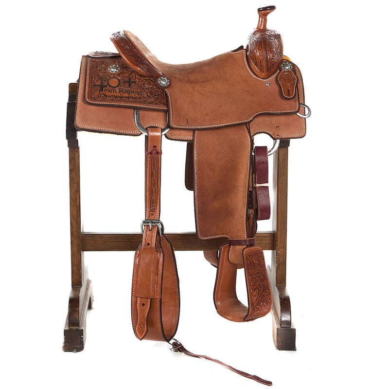 Infinity Used 15in 2025 40+ Team Roping Trophy Team Roper