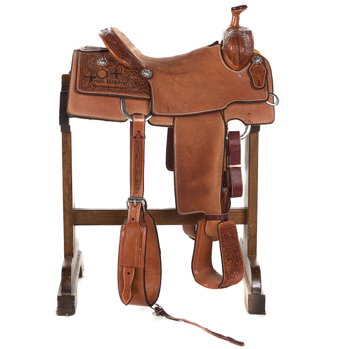 Infinity Used 15in 2025 40+ Team Roping Trophy Team Roper