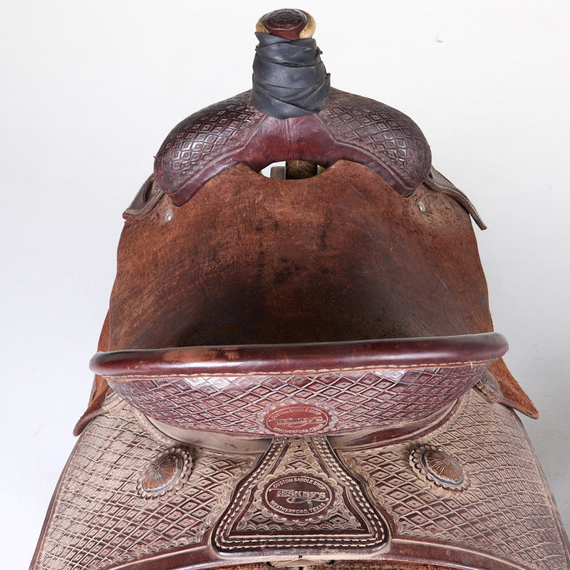 Teskey's Used 15in 1/4 Diamond Stamp Pencil Roll Team Roping Saddle