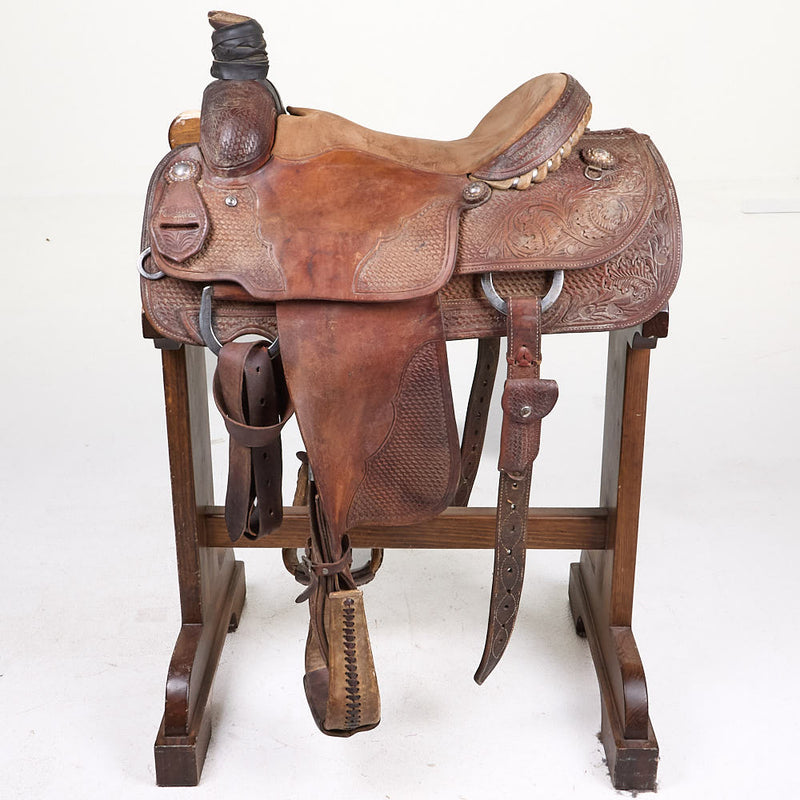 Martin Saddlery Used 15in 1/2 Breed Basket Weave Martin Team Roping Saddle