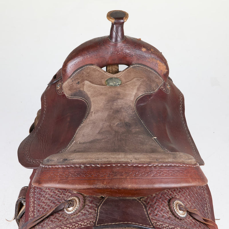 Red Barn Used 17in Spider Stamped Team Roper
