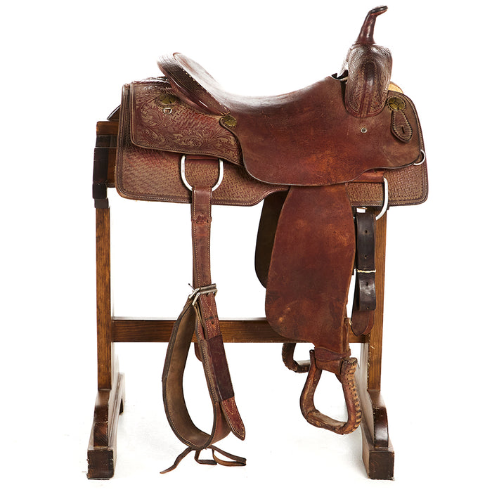 Martin Saddlery Used 16.5in 1/2 Breed Wyoming Flower and Spider Stamp Combo Cutting Saddle