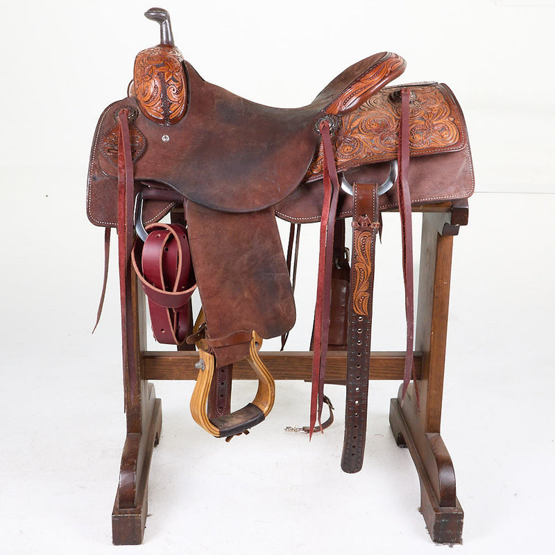 Scott Thomas Used 16in 1/4 Breed Floral Scott Thomas Cowhorse Saddle