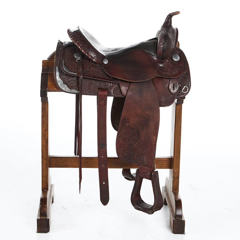 Circle Y Saddlery Used 15.5in Acorn Tooling with Silver Trail Saddle