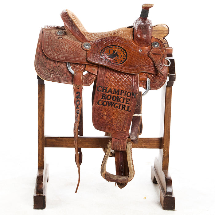 Teskey's Used 14in NTHSRA Trophy Calf Roper