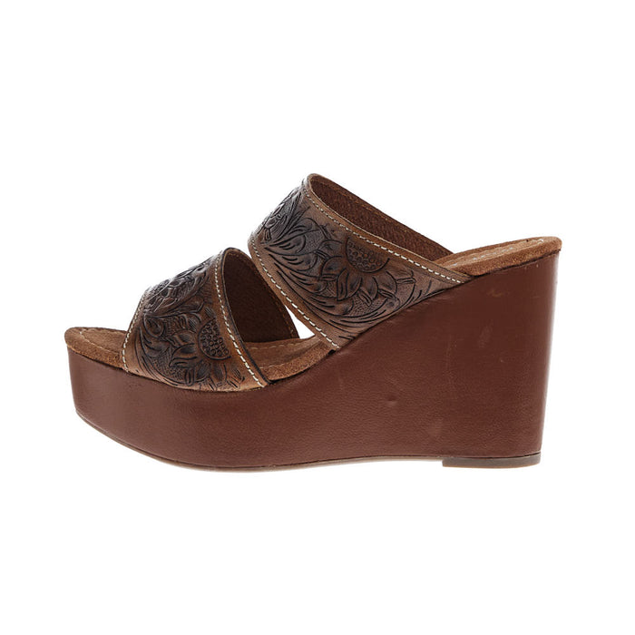 Roper Footwear Women`s Diva II Cognac Tooled Wedge