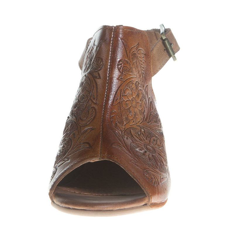 Roper Footwear Women's Tan Floral Tooled Leather Heel