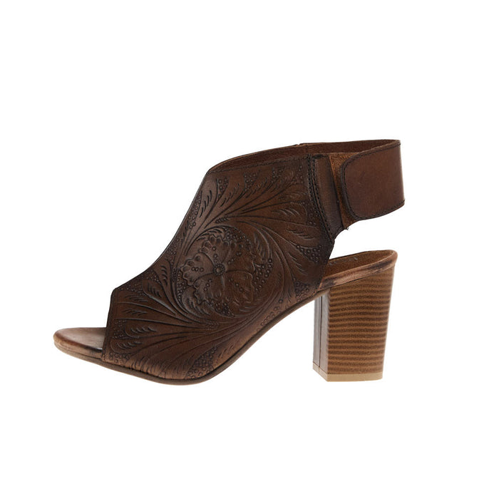 Roper Footwear Women's Mika Brown Tooled Open Toe Sandal