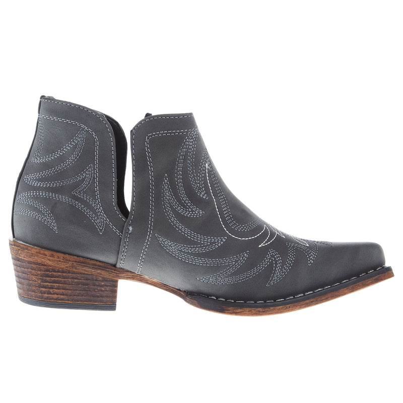 Roper Footwear Women's Ava Black Faux Leather Snip Toe Bootie