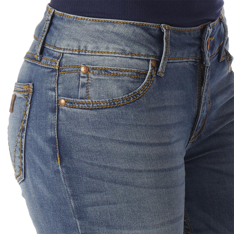 Wrangler Women's Western Retro Mae Jean - Mid Rise