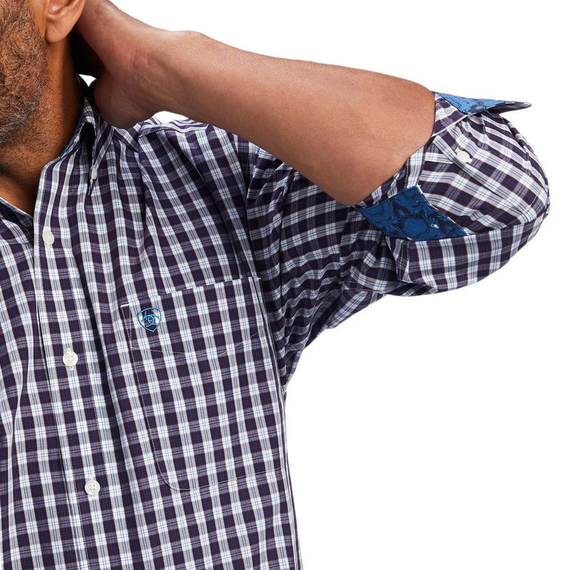 Ariat Men's Wrinkle Free Donny Fitted Shirt