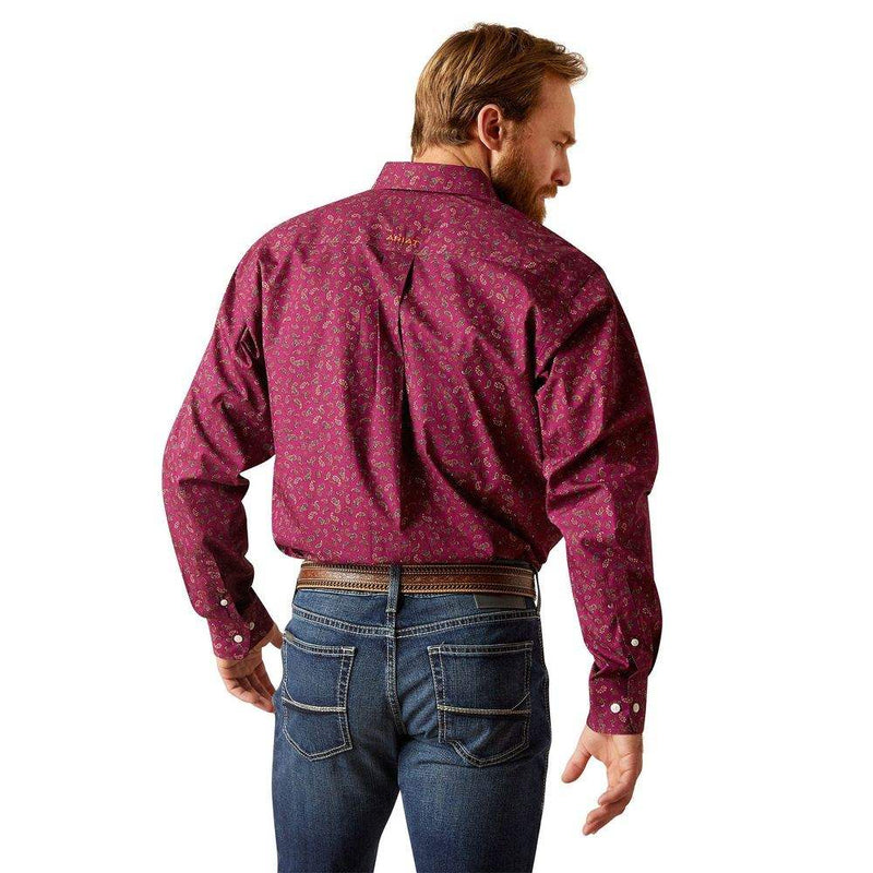 Ariat Men's Wrinkle Free Vernell Button Down Shirt