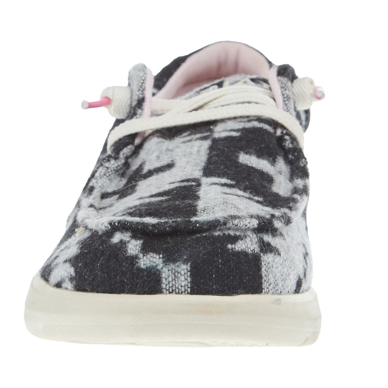 Ariat Women`s Black and White Flannel Blanket Hilo Casual