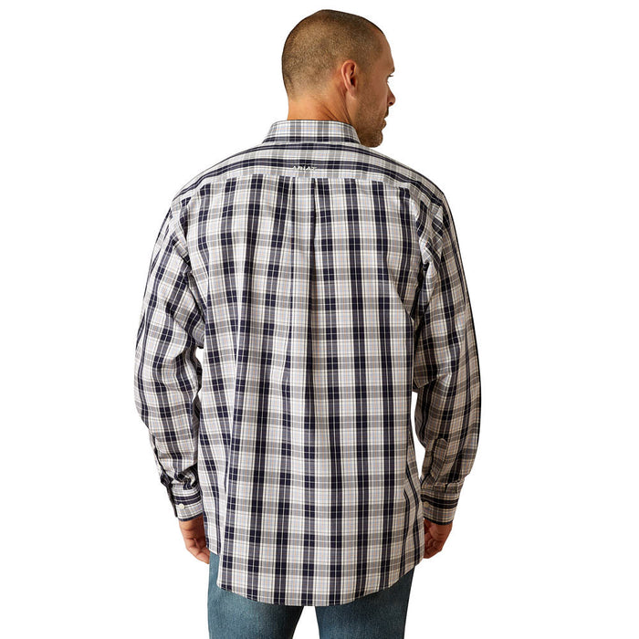 Ariat Men's Ocean Plaid Wrinkle Free Long Sleeve Button Down Shirt