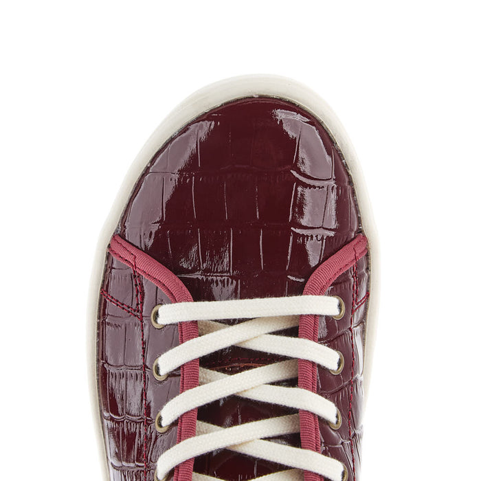Ariat Women's Skyler Red Crocodile Print Casual Shoe