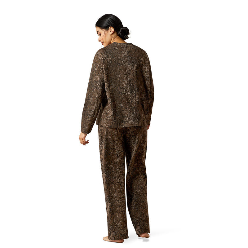 Ariat Women's Desert Snake Print Dreams PJ Set