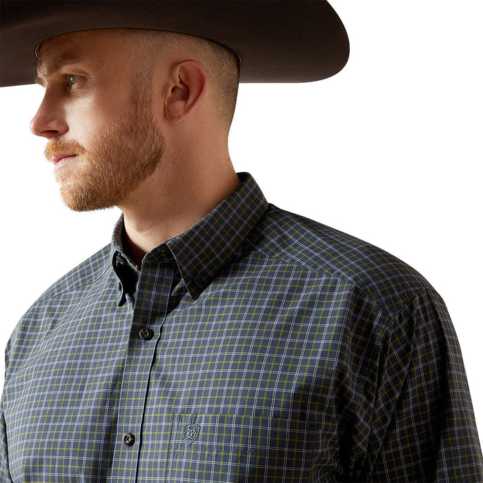 Ariat Men's Pro Series Timothy Black Plaid Shirt