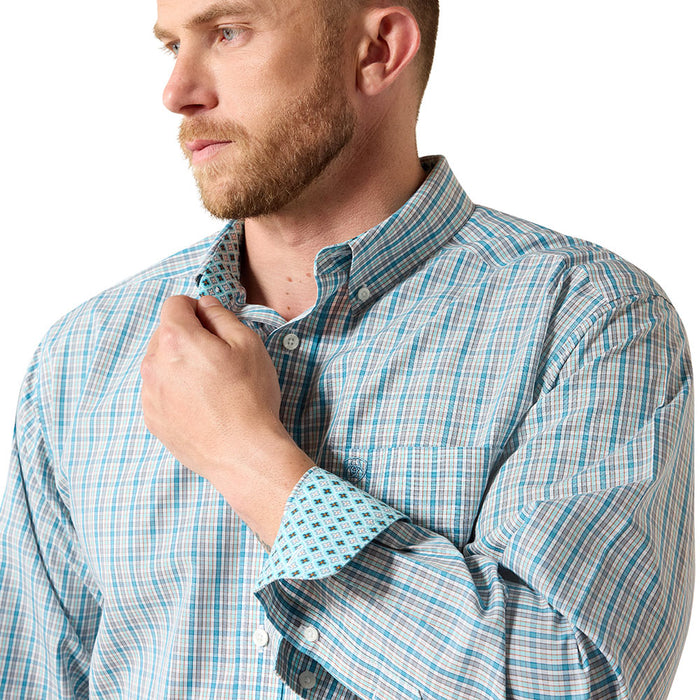 Ariat Men's Wrinkle Free Antonio Angel Blue Plaid Shirt