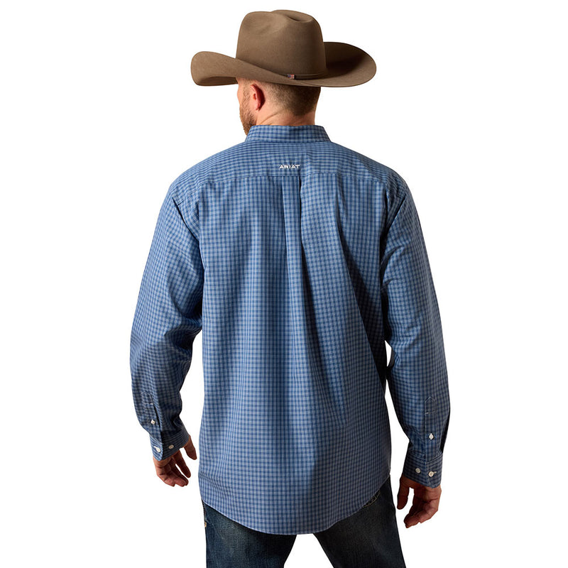 Ariat Men's Wrinkle Free Ensign Blue Plaid Canyon Shirt