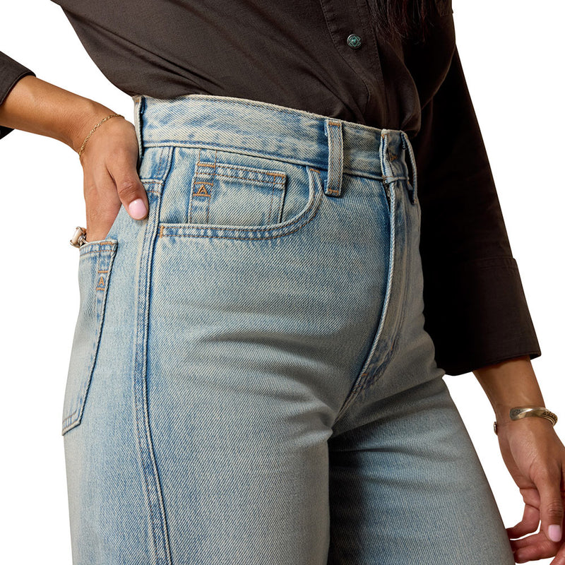 Ariat Women's Jazmine Merrimack Barrel Leg Jeans