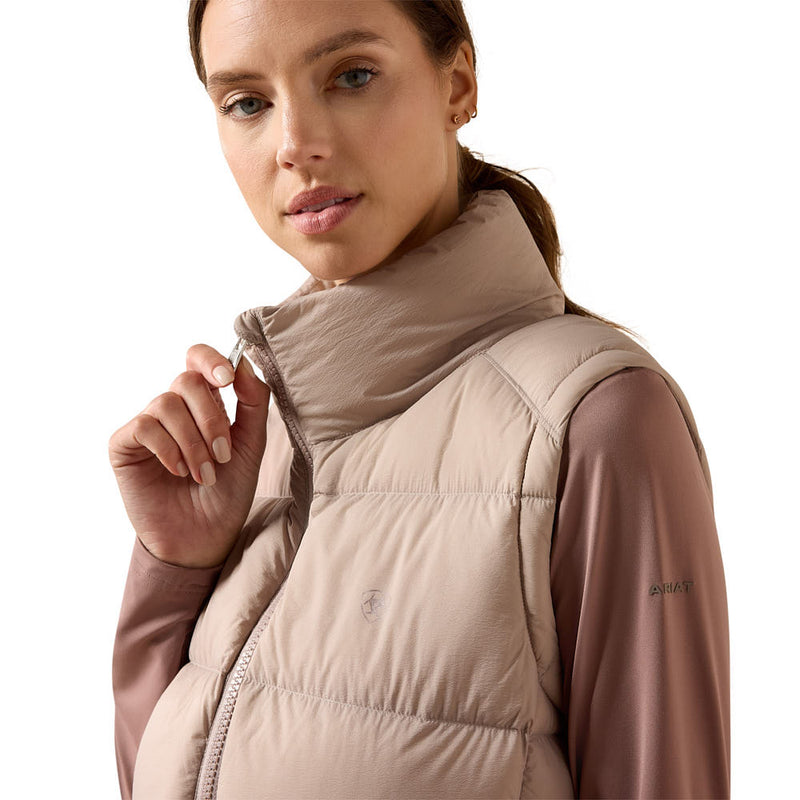 Ariat Women's Ultra Puff Sphinx Vest