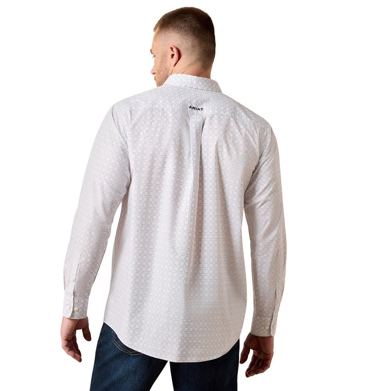 Ariat Men's White Geometric Print Pace Classic Shirt