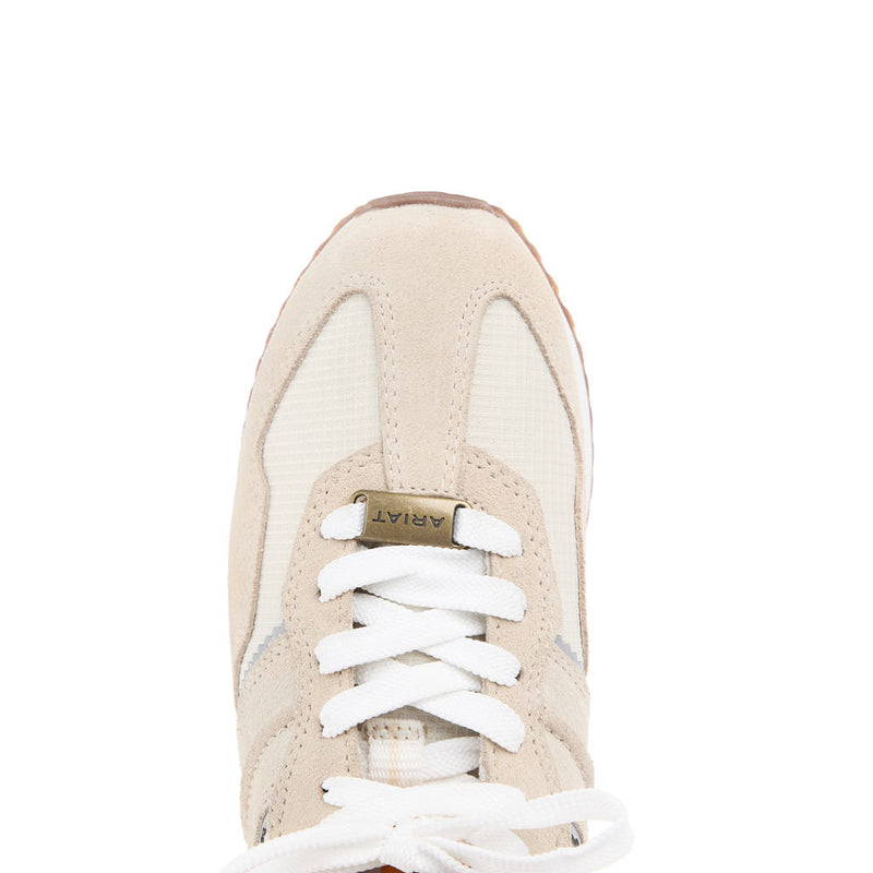 Ariat Women's Cloud Cream Waterproof Ranch Runner Tennis Shoe
