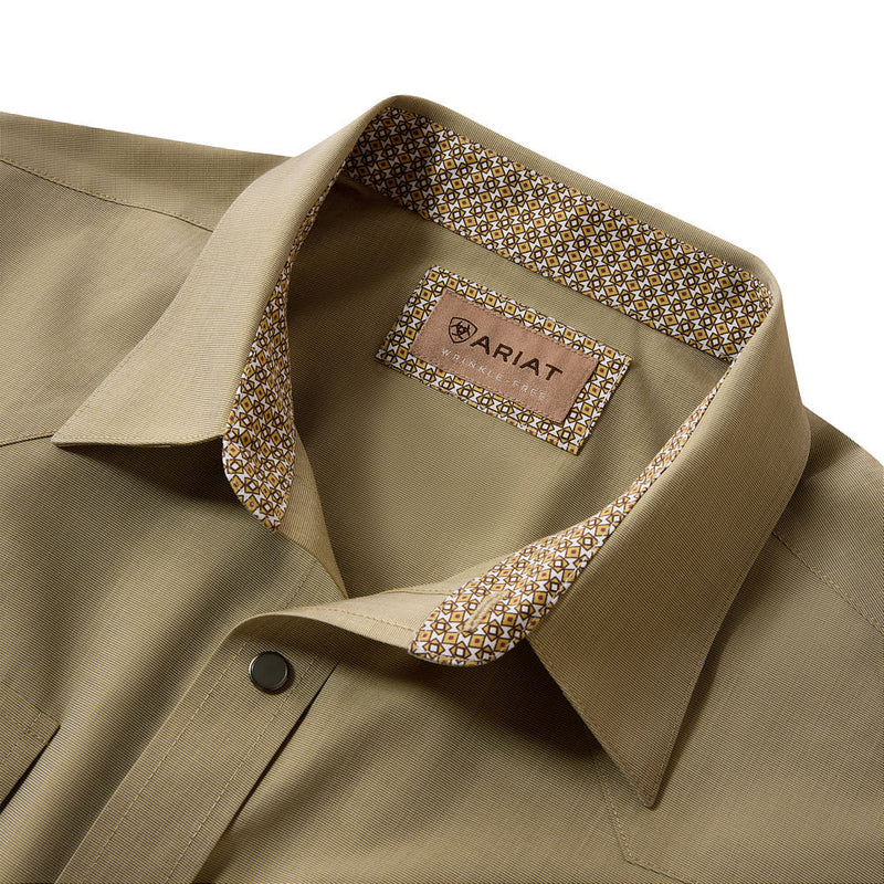 Ariat Men's Wrinkle Free Grape Leaf Shirt