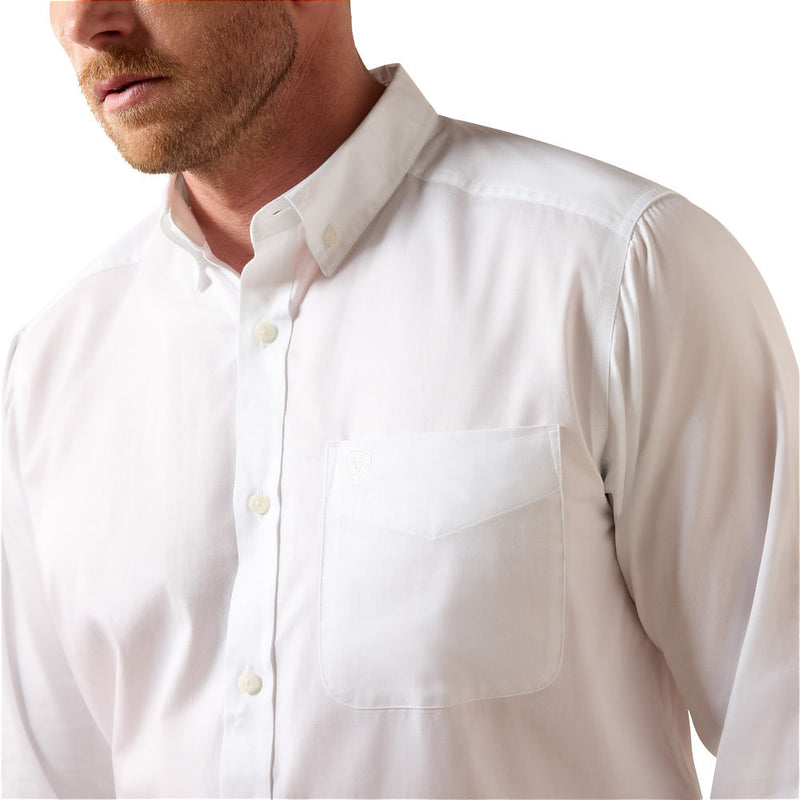 Ariat Men's White Light Weight Solid Shirt