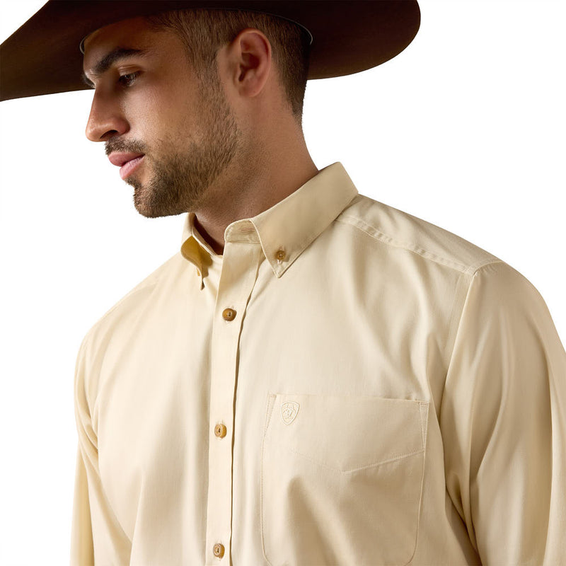 Ariat Men's Creme Brulé Solid Shirt