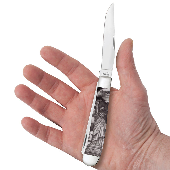 Case Knives Color Infusion Patriotic Statue of Liberty Trapper Knife