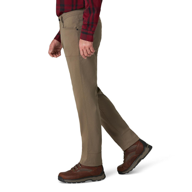 Wrangler Men's Bungee Cord Cliffside Utility Pants