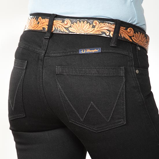 Wrangler Women's Mid Rise Ultimate Riding Willow Molly Wash Jean
