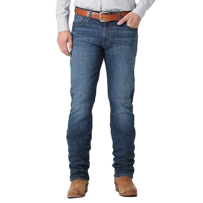 Wrangler Men's 20X NO.44 Slim Fit Jeans