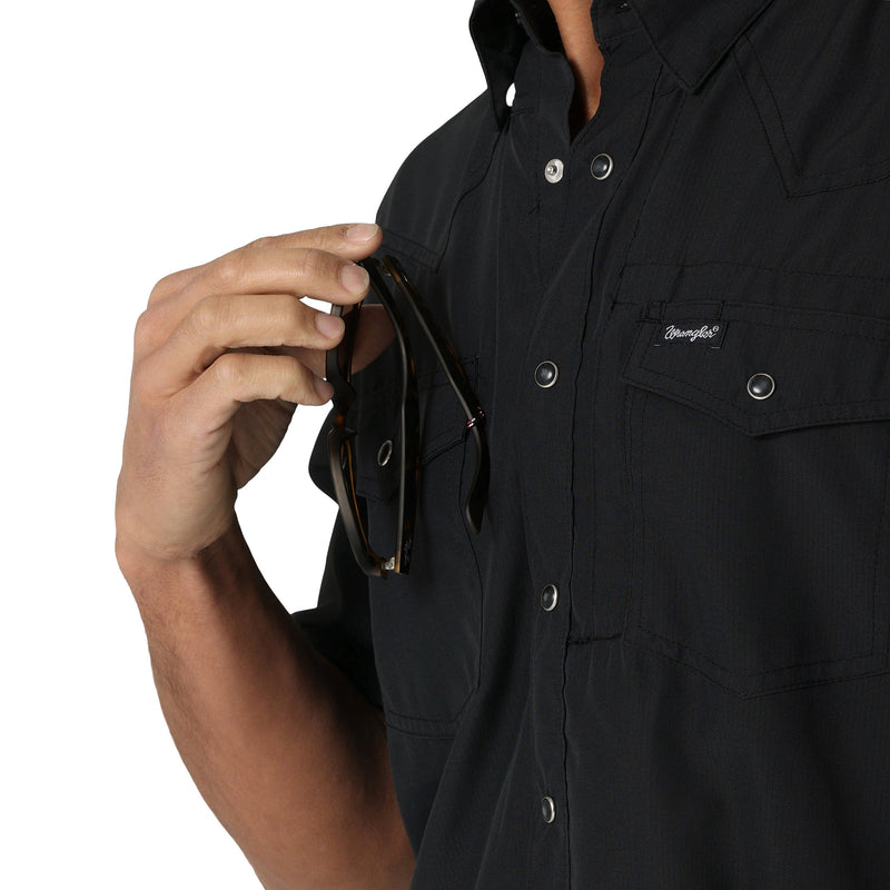 Wrangler Men's Black Performance Long Sleeve Shirt
