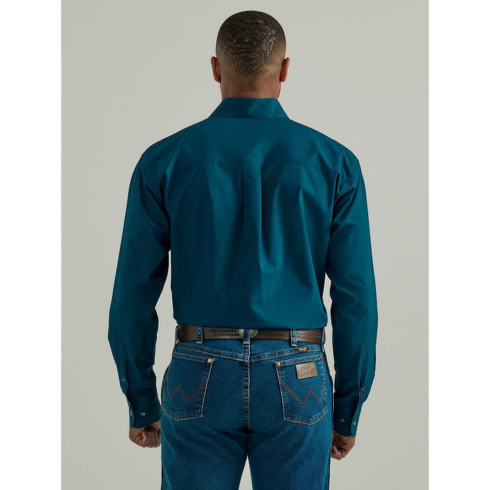 Wrangler Men's George Strait Long Sleeve Button Down Shirt