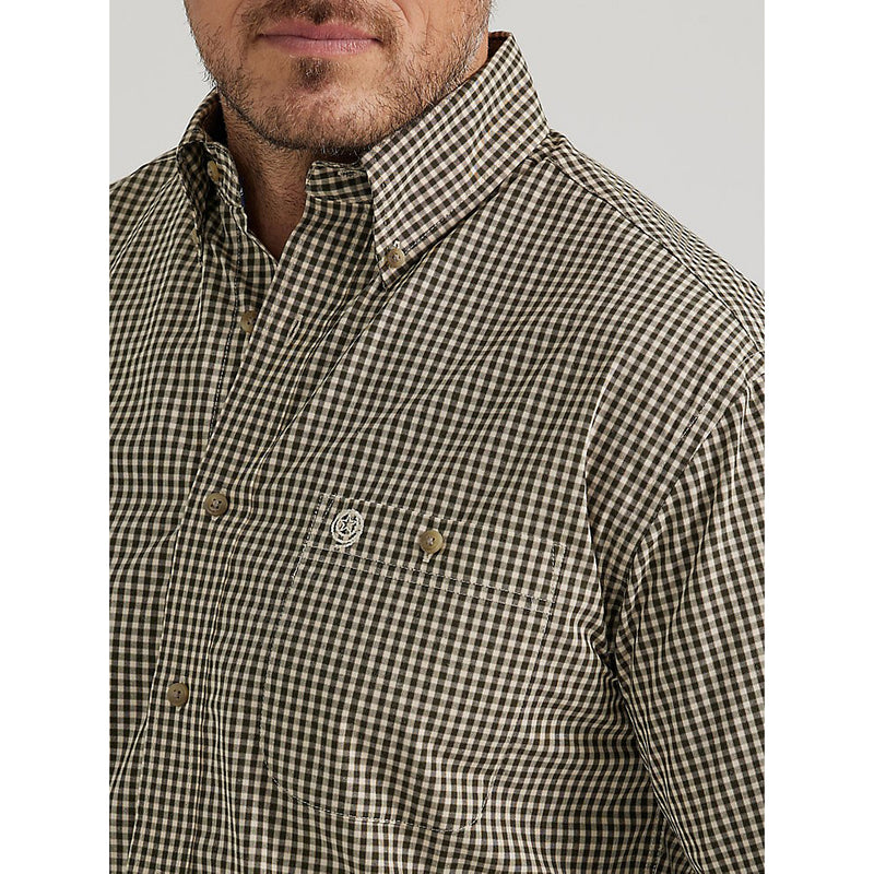 Wrangler Men's George Strait Tan Plaid Button Down Shirt