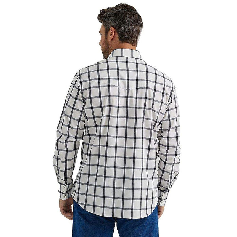 Wrangler Men's Wrinkle Resist Plaid Western Snap Shirt