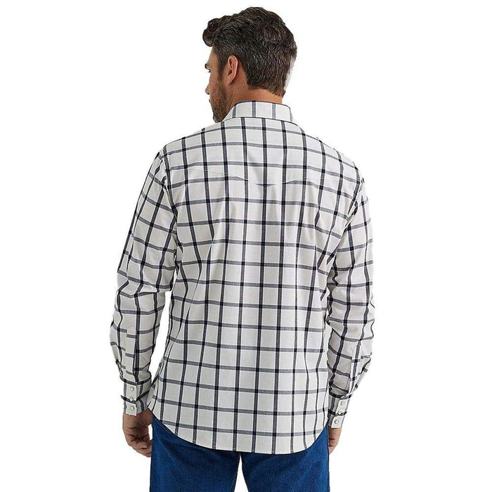 Wrangler Men's Wrinkle Resist Plaid Western Snap Shirt