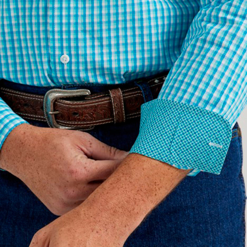 Wrangler Men's George Strait Long Sleeve Button Down