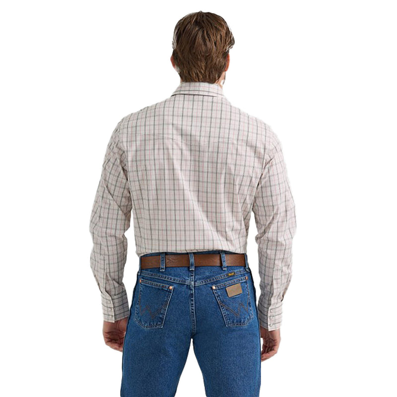 Wrangler Men's Wrinkle Resist Rosy Long Sleeve Western Snap Plaid Shirt