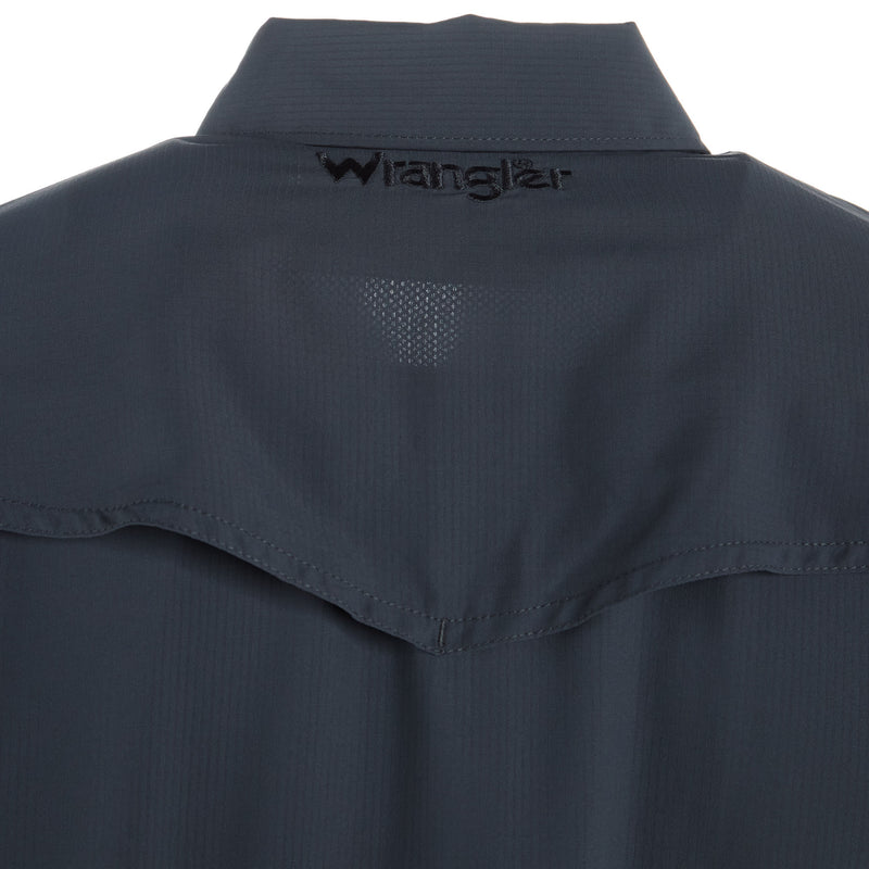 Wrangler Men's Grey Performance Snap Shirt