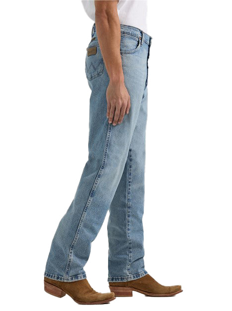 Wrangler Mens Light Wash Vintage Inspired Jeans