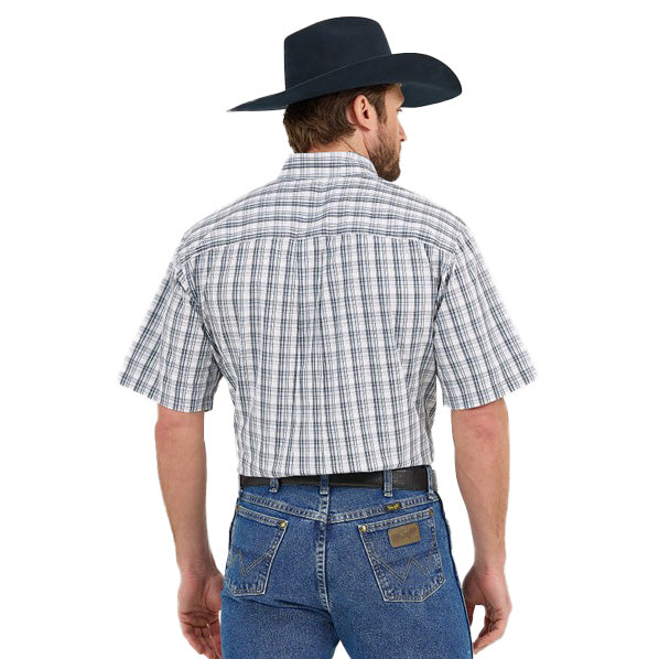 Wrangler Men's George Strait White Plaid Print Shirt