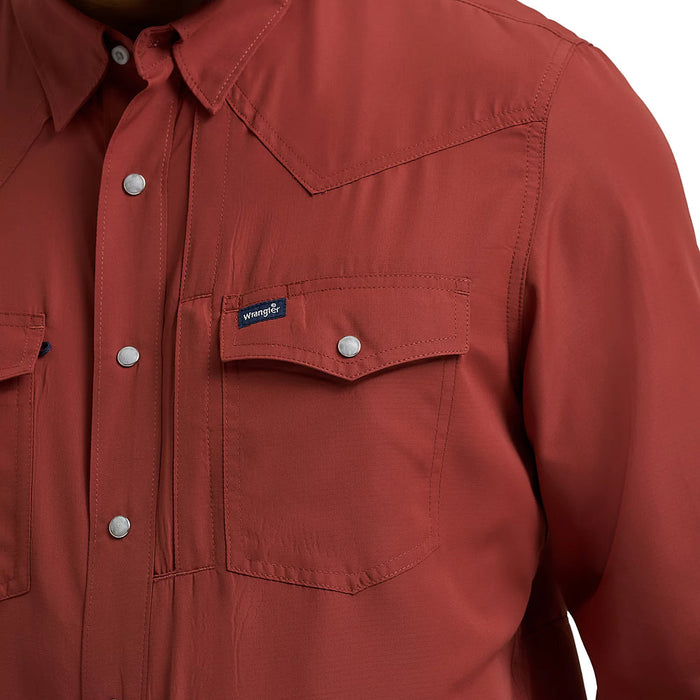Wrangler Men's Rust Performance Shirt