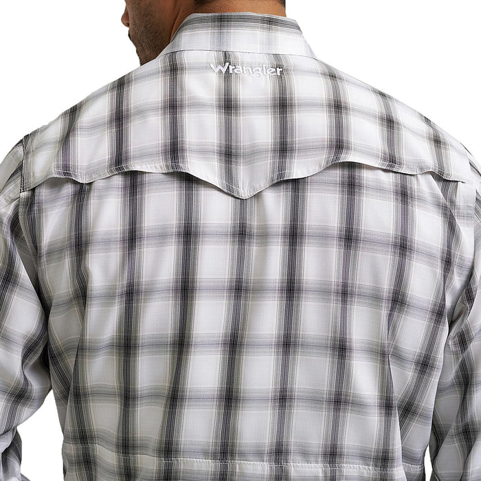 Wrangler Men's Performance Long Sleeve Shirt