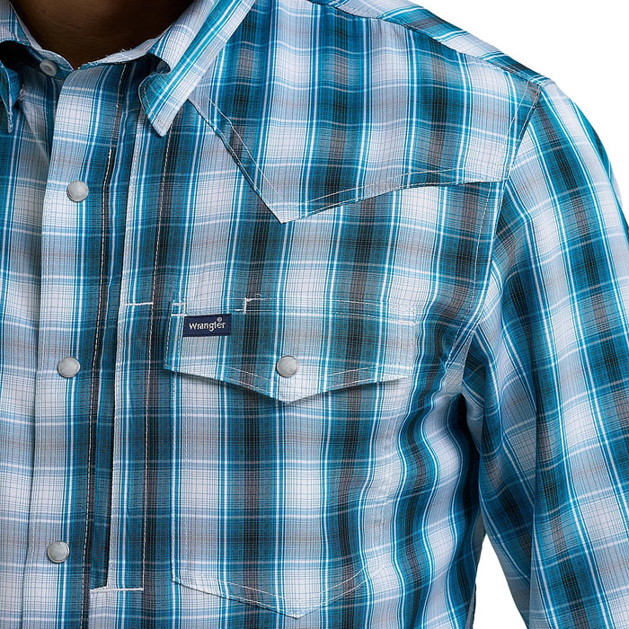 Wrangler Men's Turquoise Performance Snap Shirt