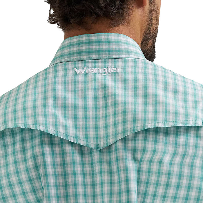 Wrangler Men's Latigo Bay Plaid ATG Performance Shirt